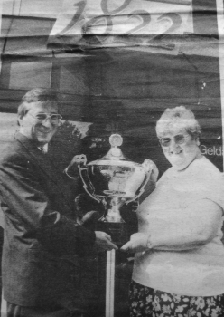 Ernst Schäck und Ingrid Seibert - Pokal der Frankfurter Sparkasse zum Saisonabschluß bei NSG Oberst Schiel - 1991
