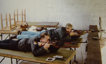 NSG Oberst Schiel 1987 - Auf dem Stand in Schwanheim mit dem KK Sportgewehr
