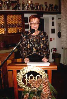 NSG Oberst Schiel 2002 - Inge Güttler begrüßt die Gäste